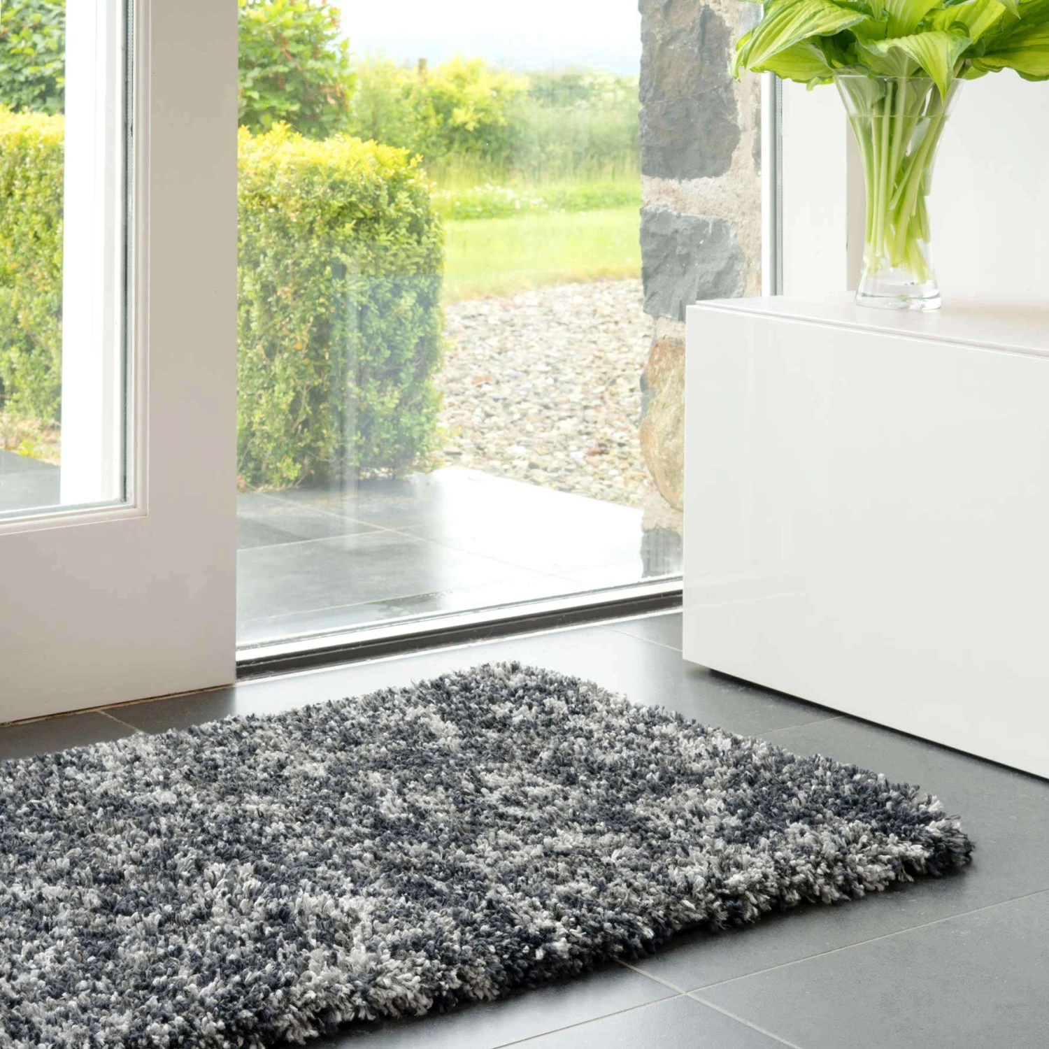 Soft Mottled Grey Shaggy Hallway Rug 5 Soft Mottled Grey Shaggy Hallway Rug - Image 5