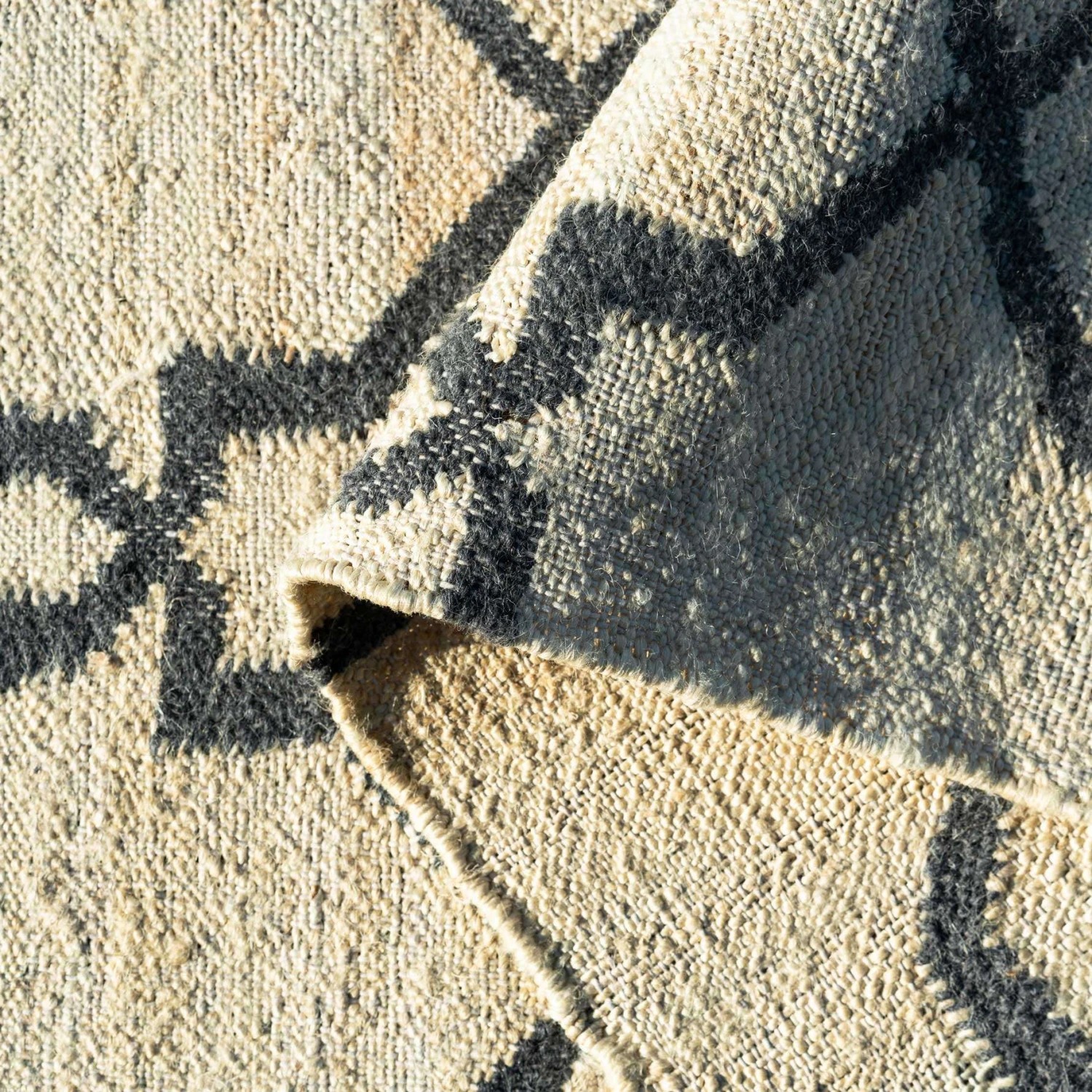 Cream Trellis Natural Jute Area Rug - Trellis 7 Cream Trellis Natural Jute Area Rug - Trellis - Image 7