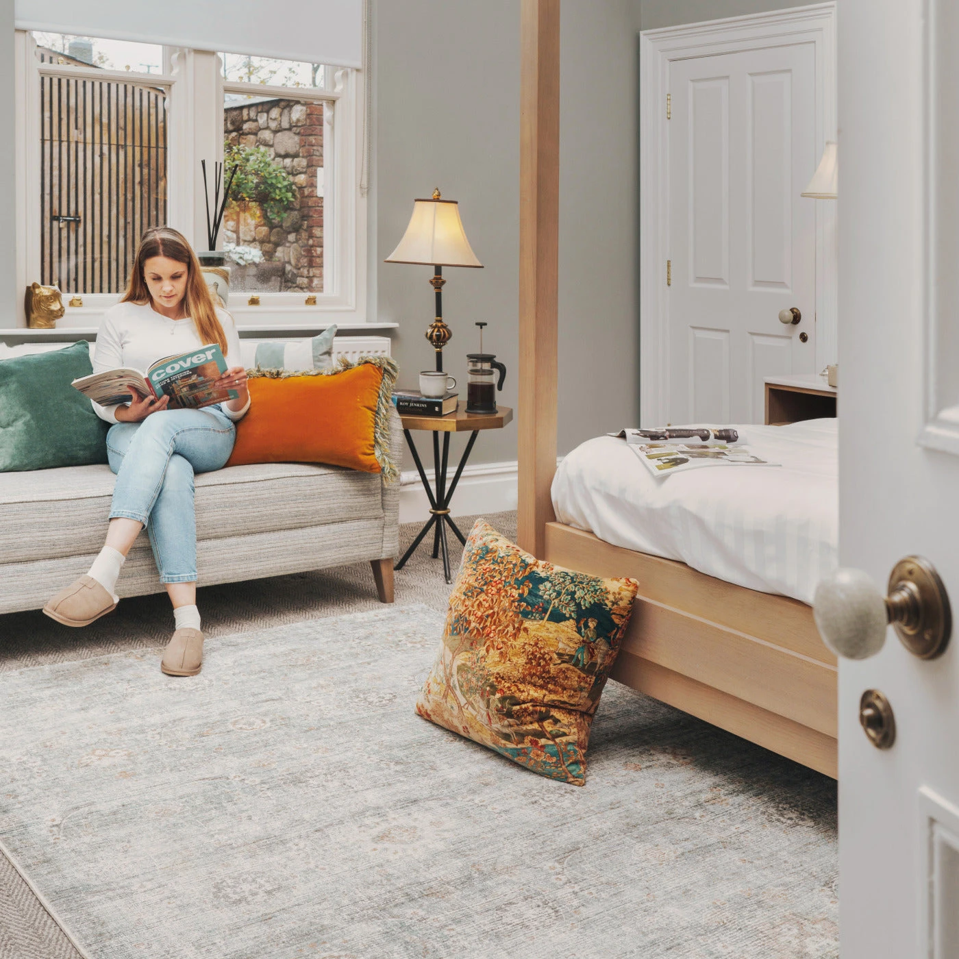 Vintage Blue Terra Floral Rug - Atticus 3 Vintage Blue Terra Floral Rug - Atticus - Image 3